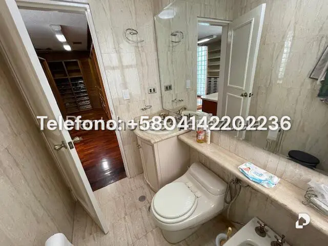 Casa en Prados del Este, Caracas – 26