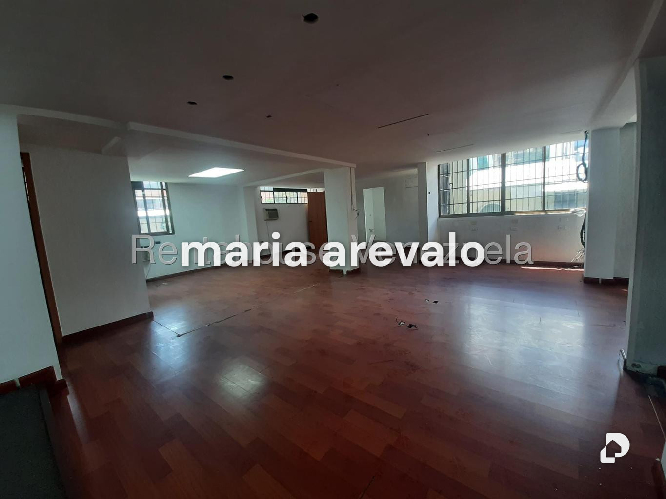 Oficina en Las Mercedes, Caracas – 6