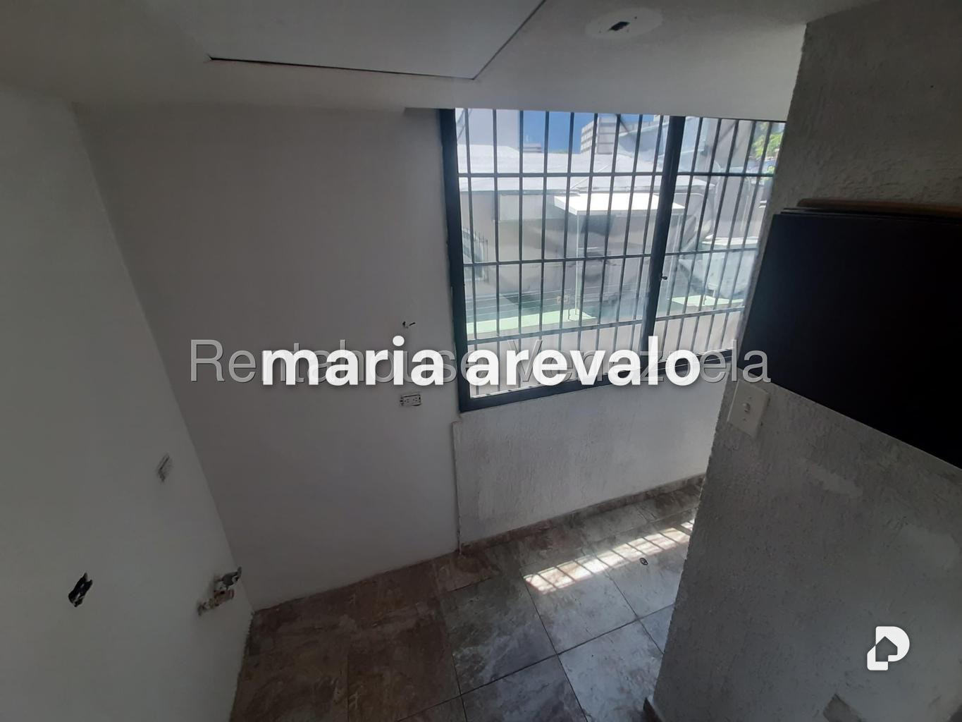 Oficina en Las Mercedes, Caracas – 15
