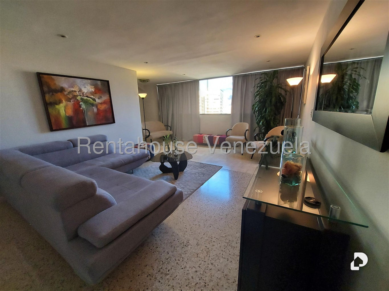 Apartamento en Altamira, Caracas – 4