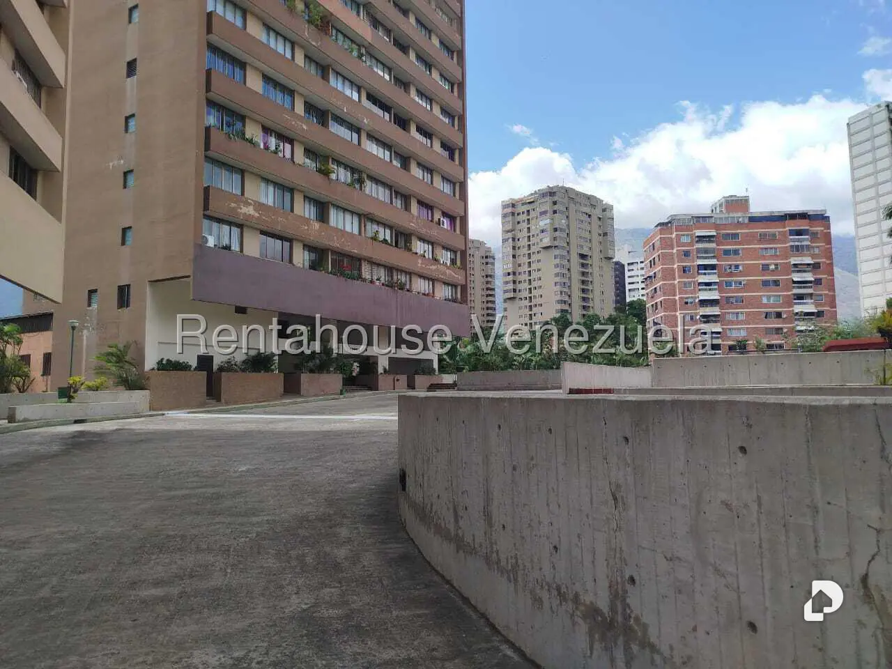 Apartamento en Colinas de Quinta Altamira, Caracas – 3