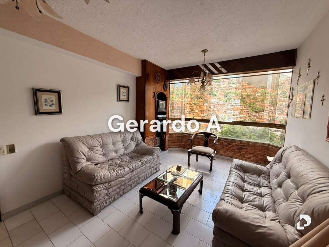 Apartamento en Palo Verde, Caracas – 4