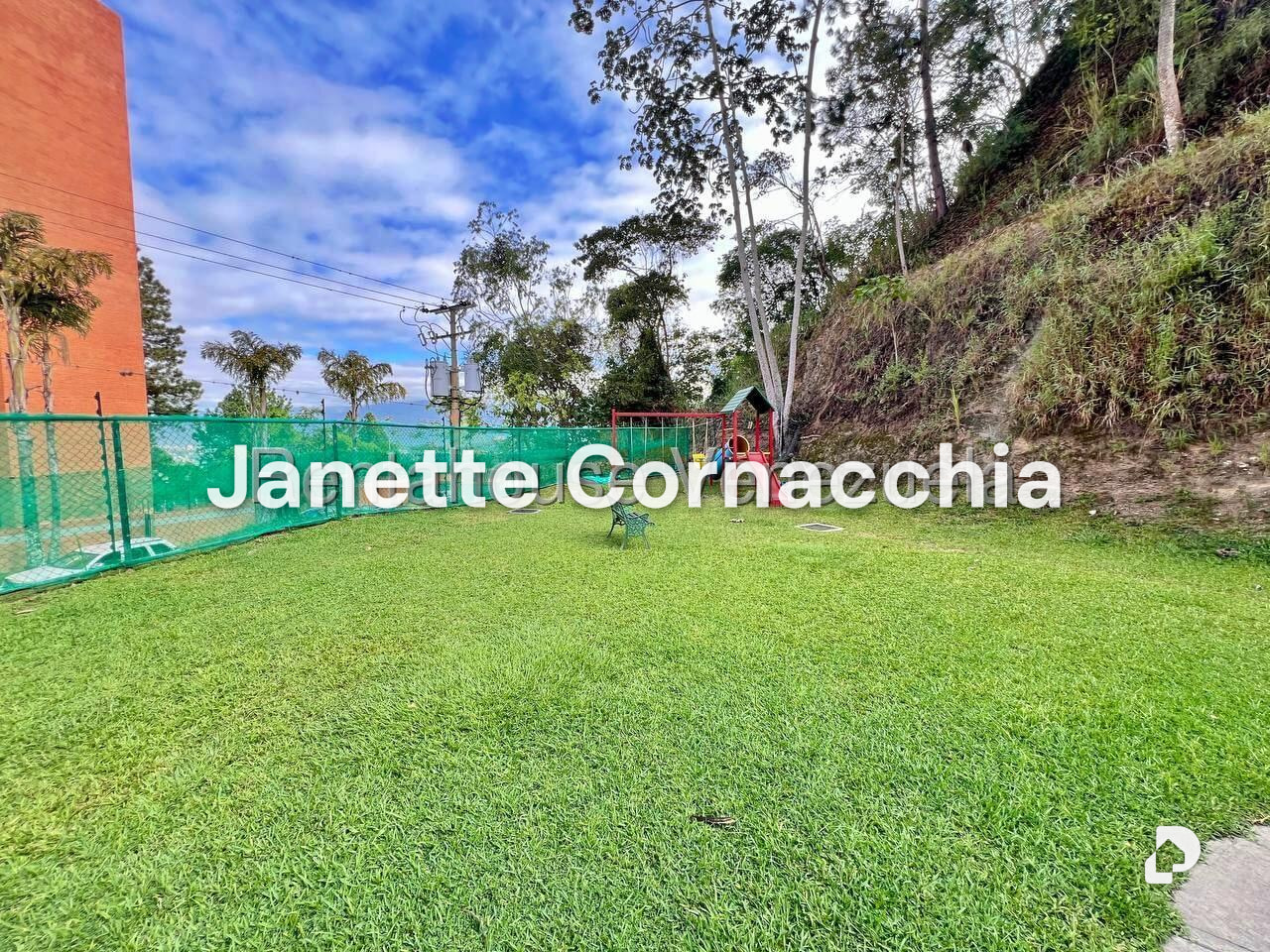 Apartamento en Colinas de La Tahona, Caracas – 21