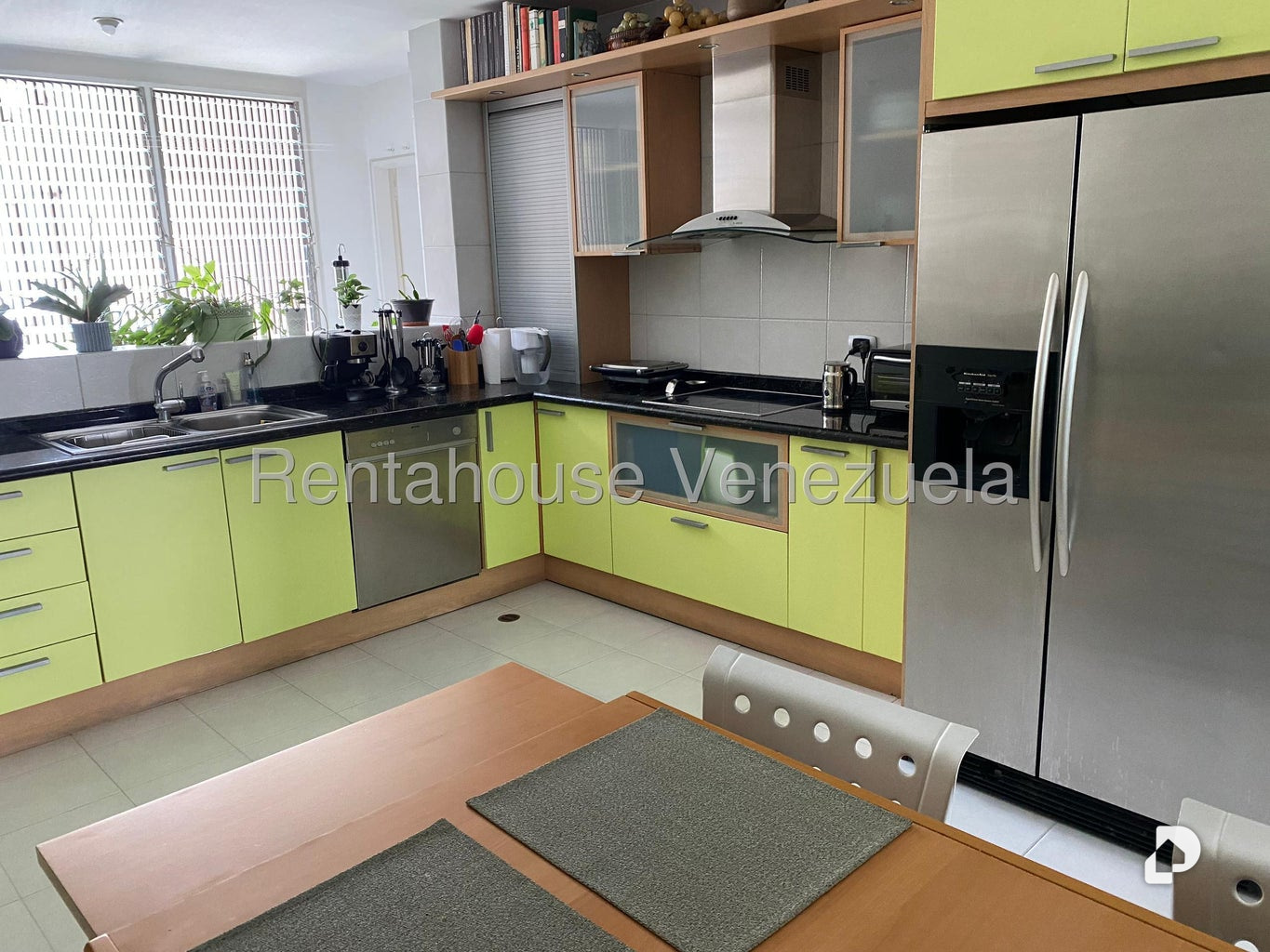 Apartamento en Las Mercedes, Caracas – 10
