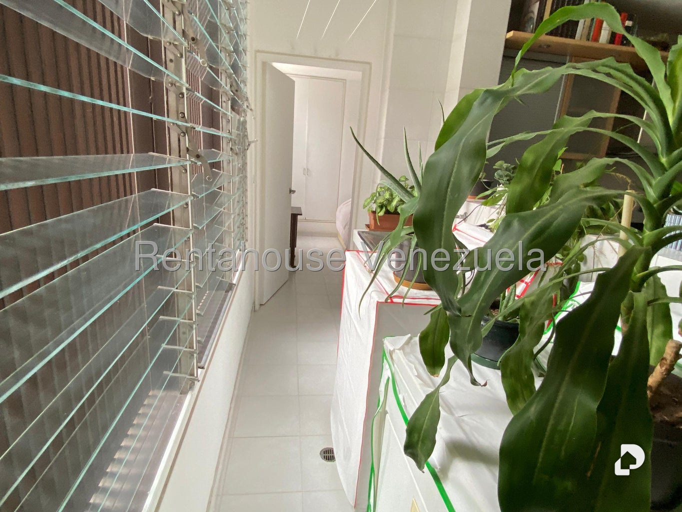 Apartamento en Las Mercedes, Caracas – 20