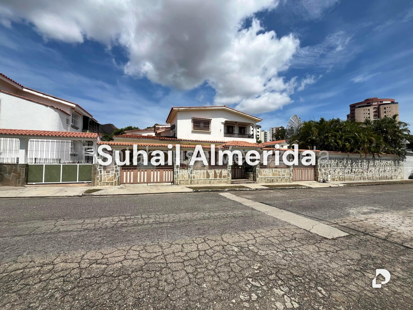 Casa en Valles de Camoruco, Valencia