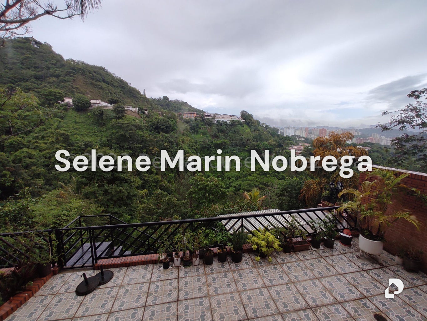 Casa en Colinas del Tamanaco, Caracas – 24