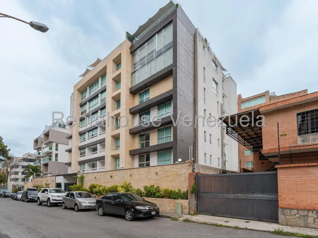 Apartamento en Los Naranjos de las Mercedes, Caracas - 1