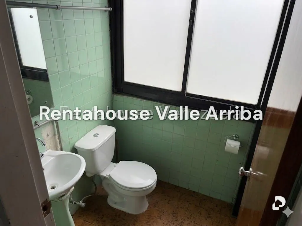 Local comercial en Macaracuay, Caracas – 14