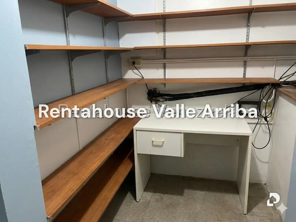 Local comercial en Macaracuay, Caracas – 15