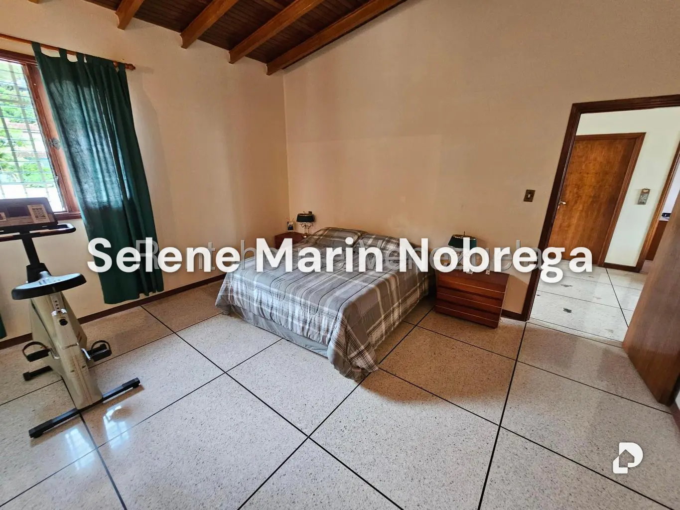 Casa en Prados del Este, Caracas – 17