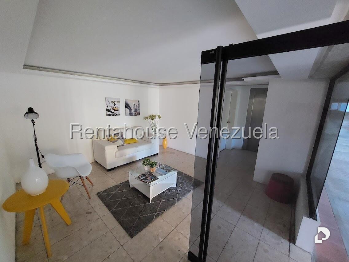 Apartment in La Lagunita Country Club, Caracas – 9