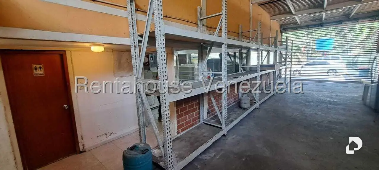 Local comercial en Turumo, Caracas – 9