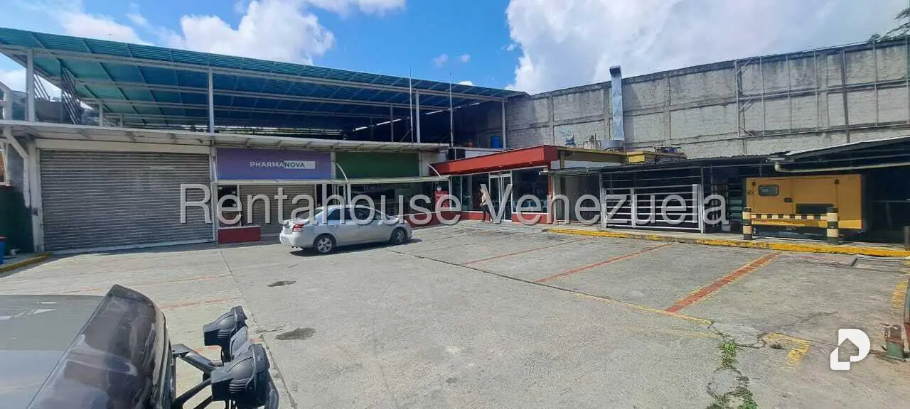 Local comercial en Turumo, Caracas – 11