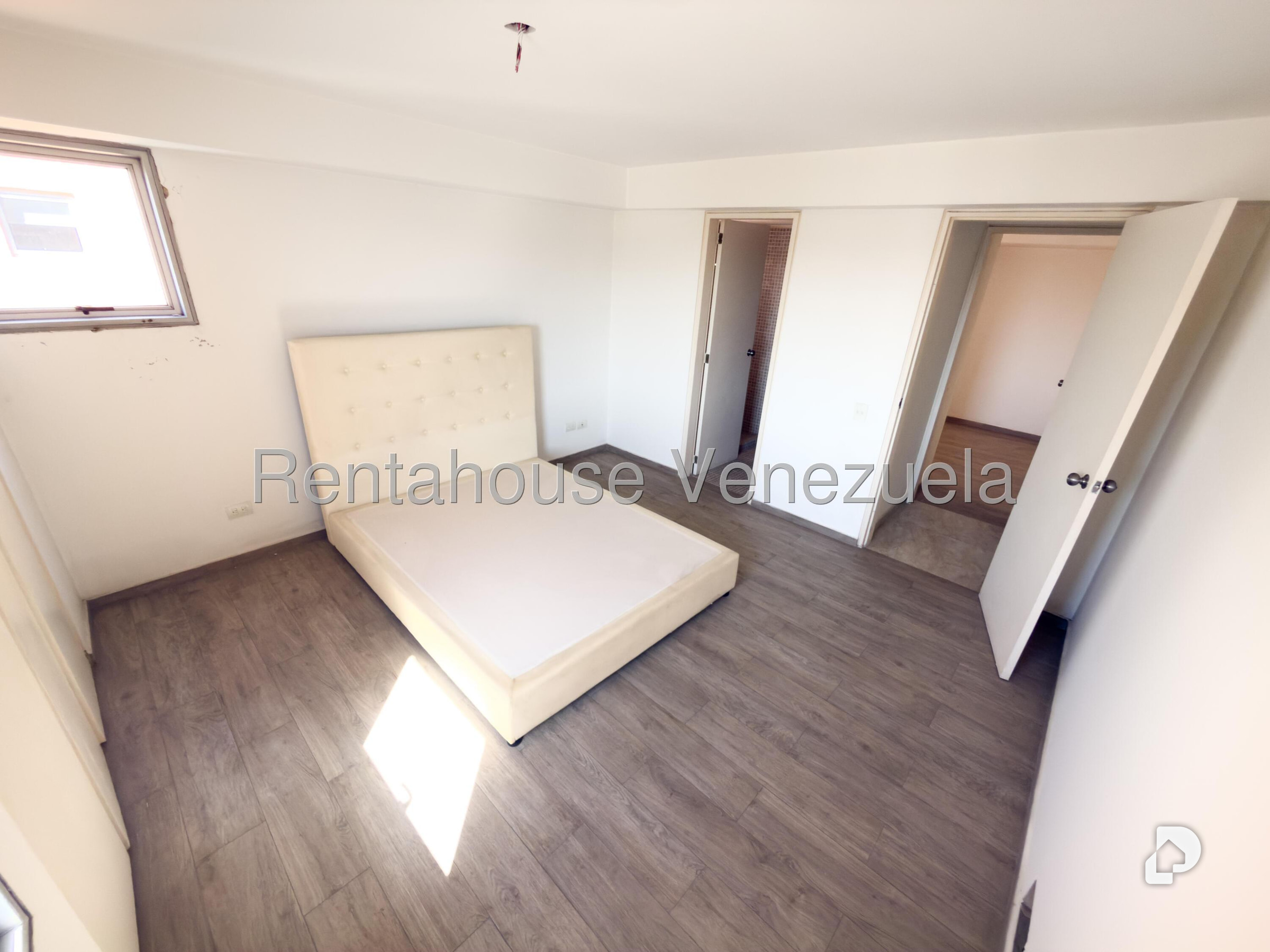 Apartamento en Los Dos Caminos, Caracas – 19