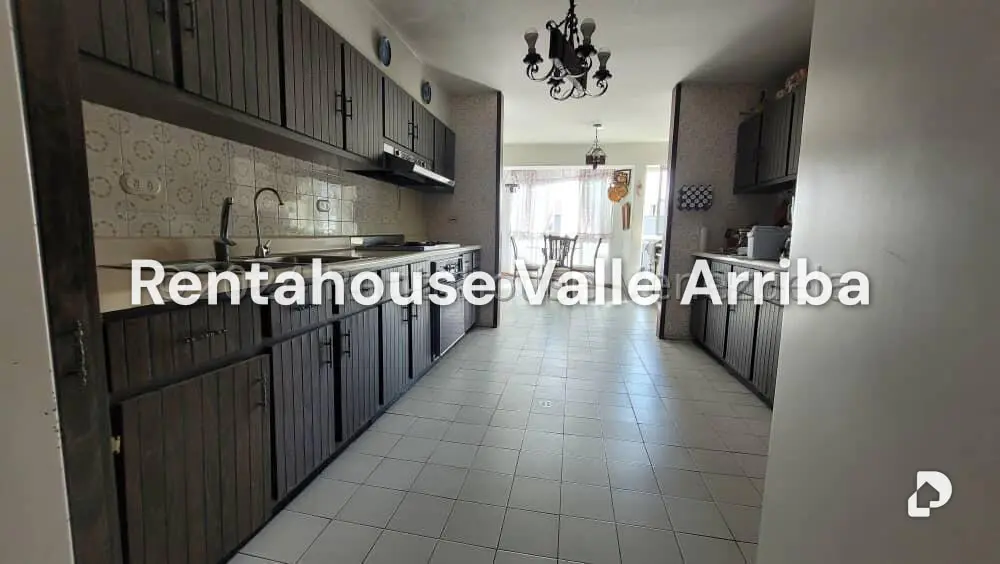 Apartamento en Cumbres de Curumo, Caracas – 13