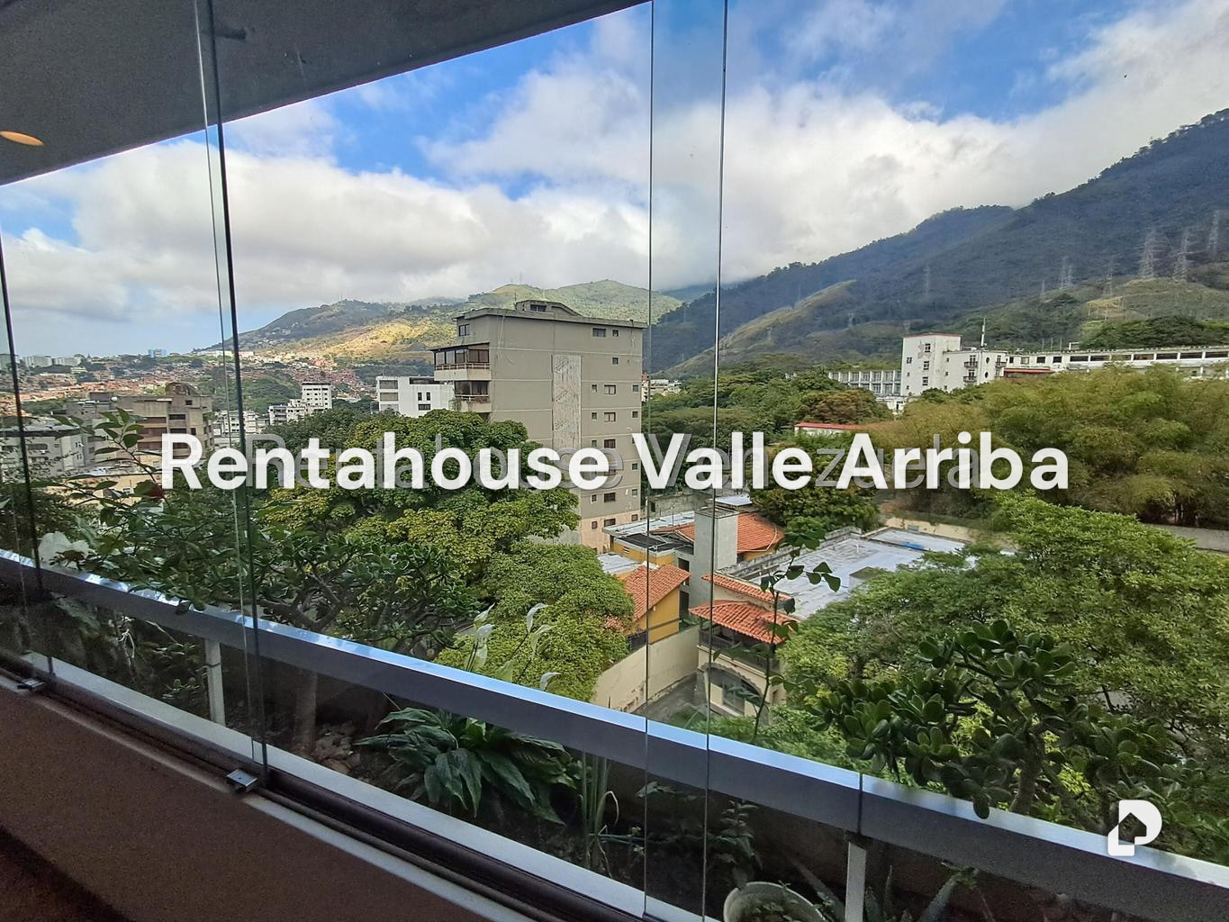 Apartamento en San Bernardino, Caracas – 13