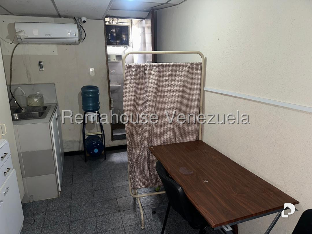 Local comercial en San Agustin del Norte, Caracas – 12