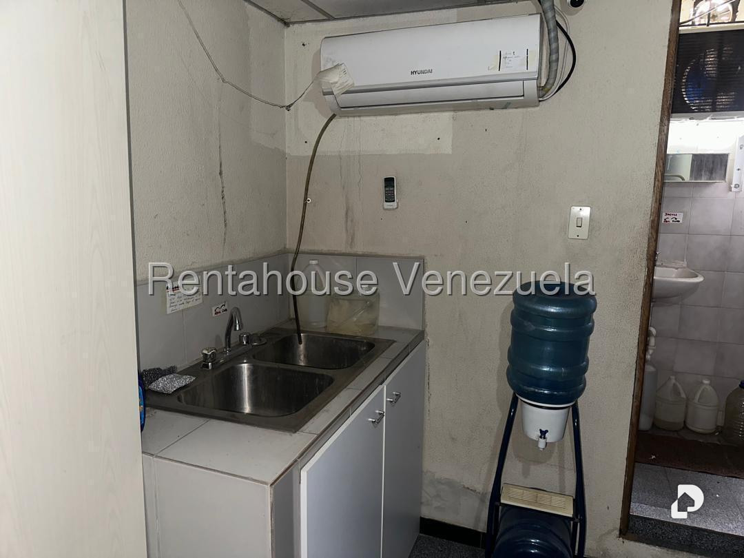 Local comercial en San Agustin del Norte, Caracas – 13