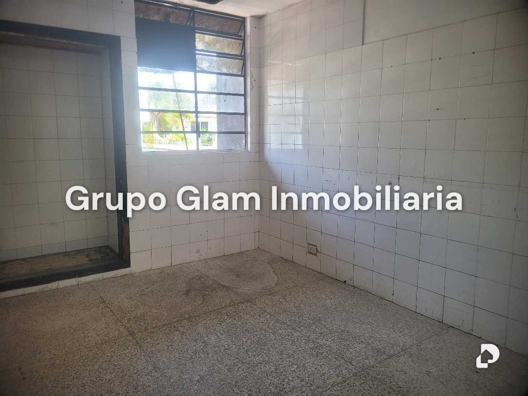 Local comercial en Chuao, Caracas – 9