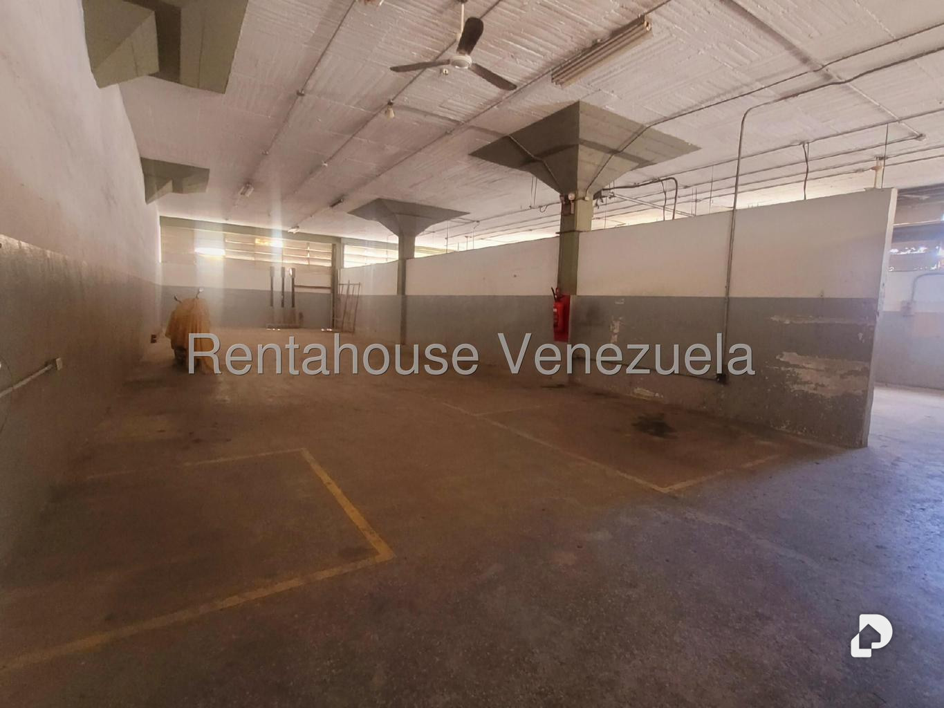 Local comercial en Boleíta Norte, Caracas – 1