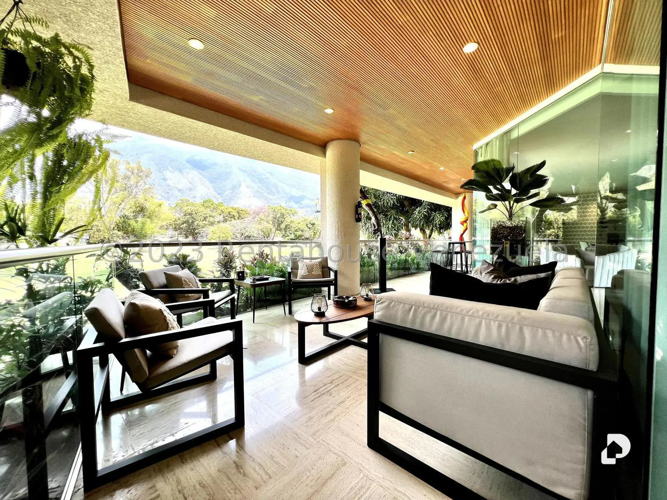 Apartamento en Campo Alegre, Caracas – 15