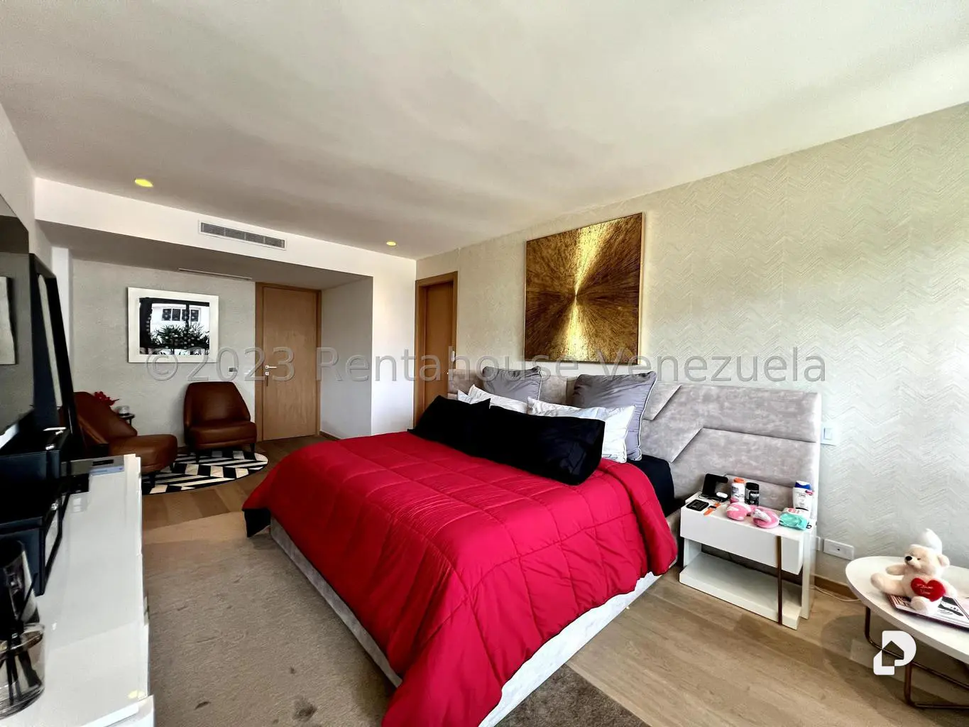 Apartamento en Campo Alegre, Caracas – 24