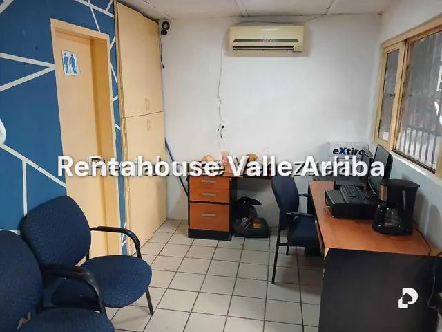 Local comercial en Parroquia La Candelaria, Caracas – 10