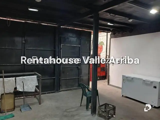 Local comercial en Parroquia La Candelaria, Caracas – 5