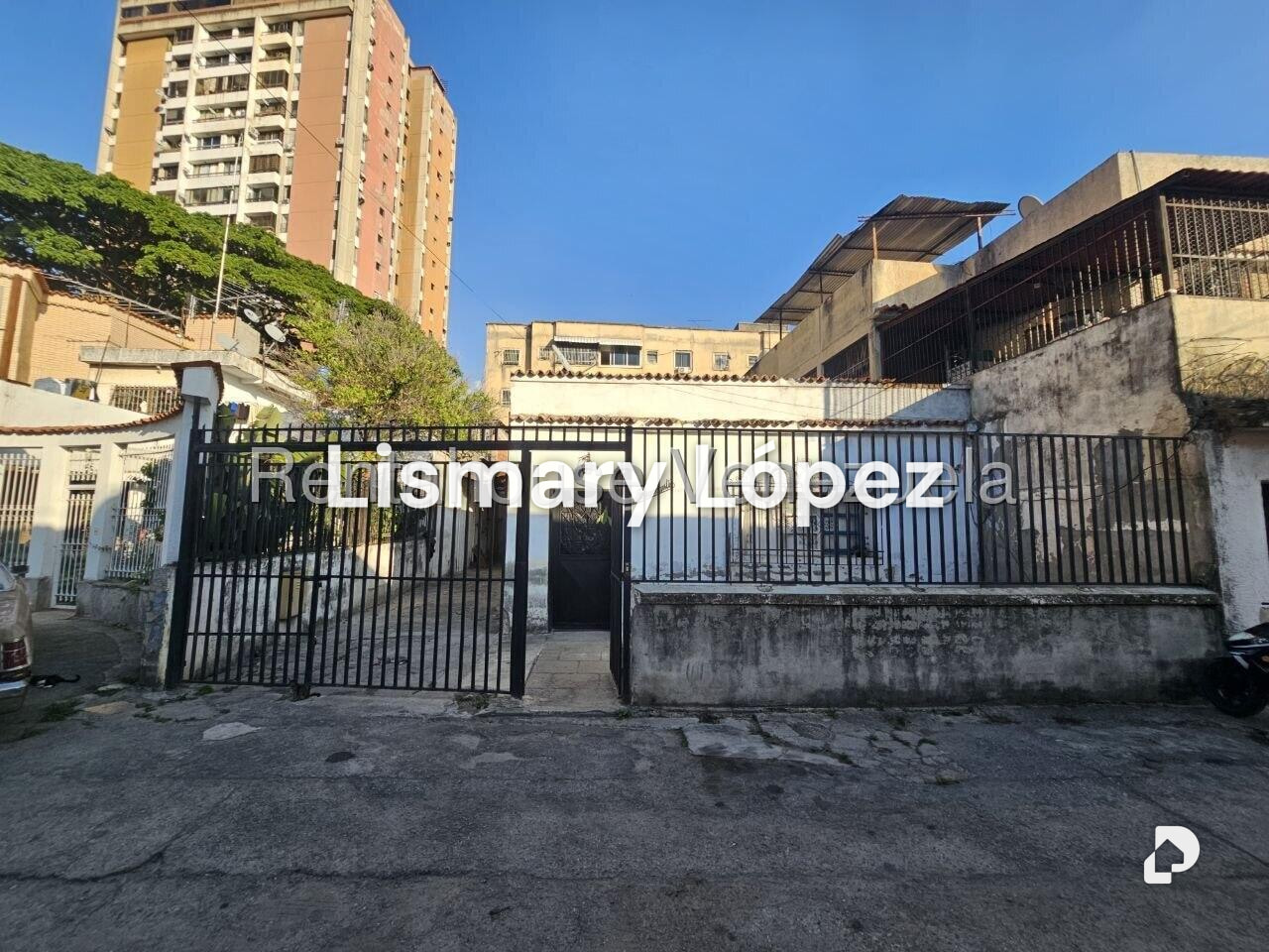 Casa en El Paraíso, Caracas – 1