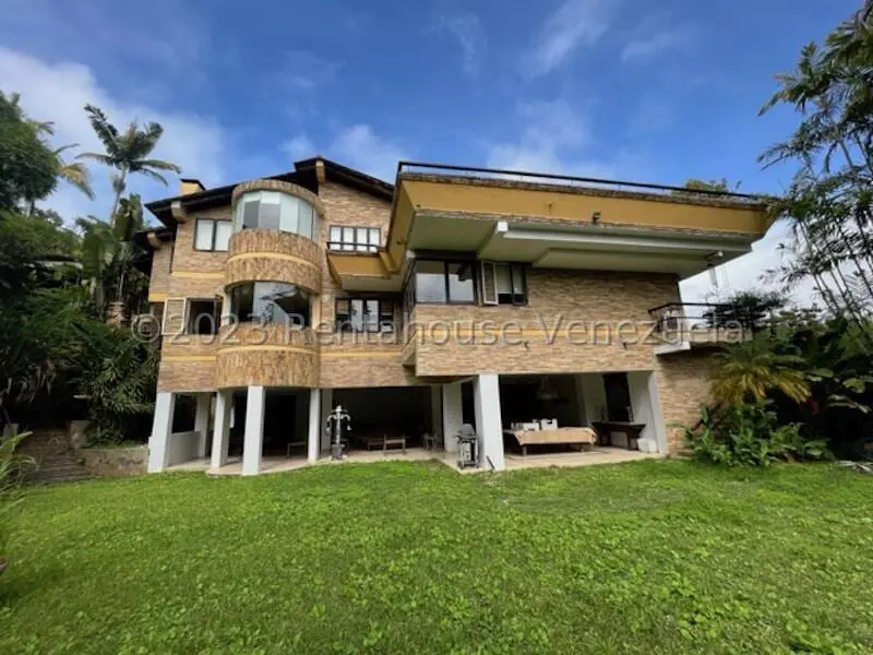 Casa en Alto Hatillo, Caracas - 1