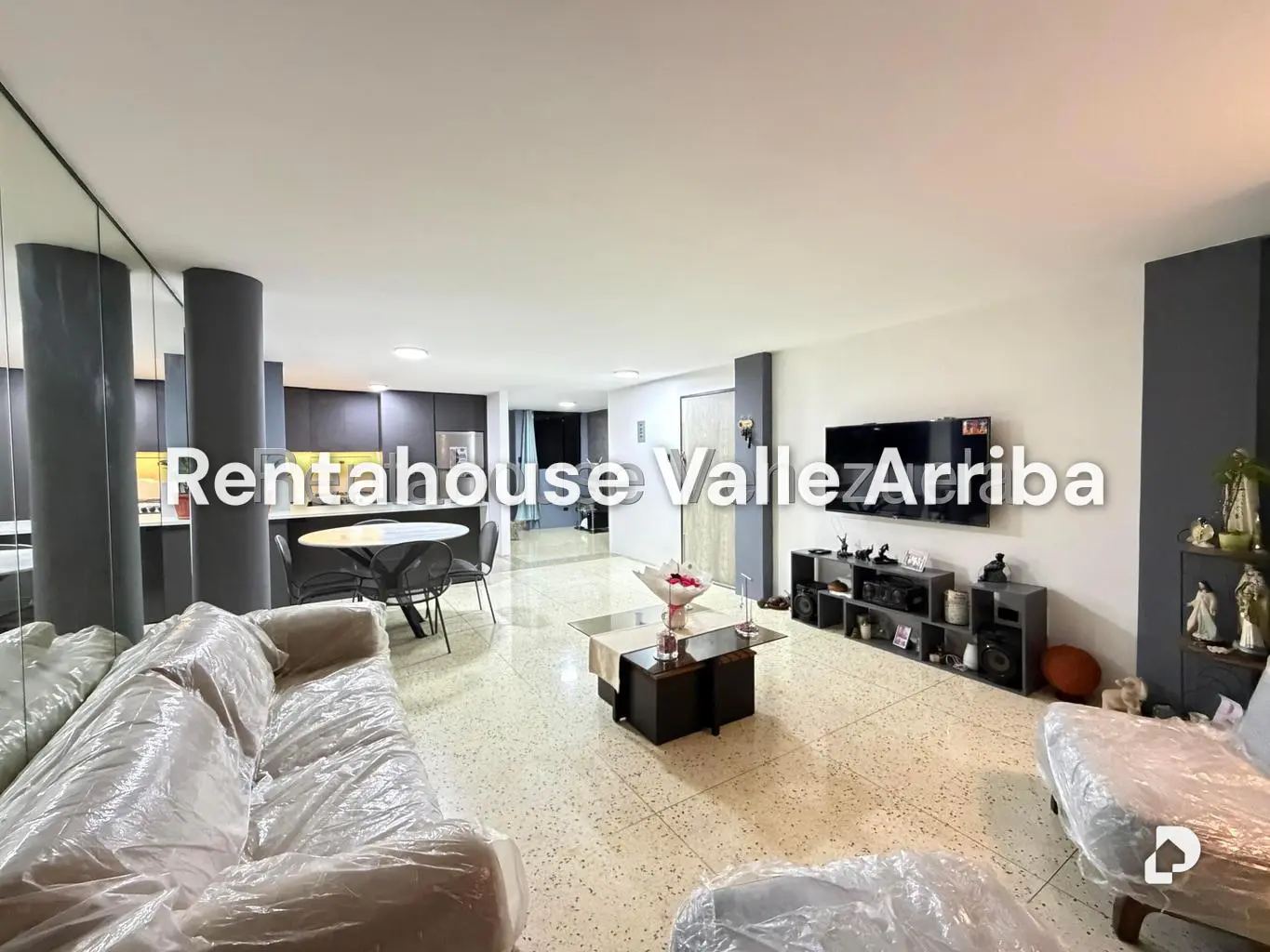 Apartamento en La Florida, Caracas – 12