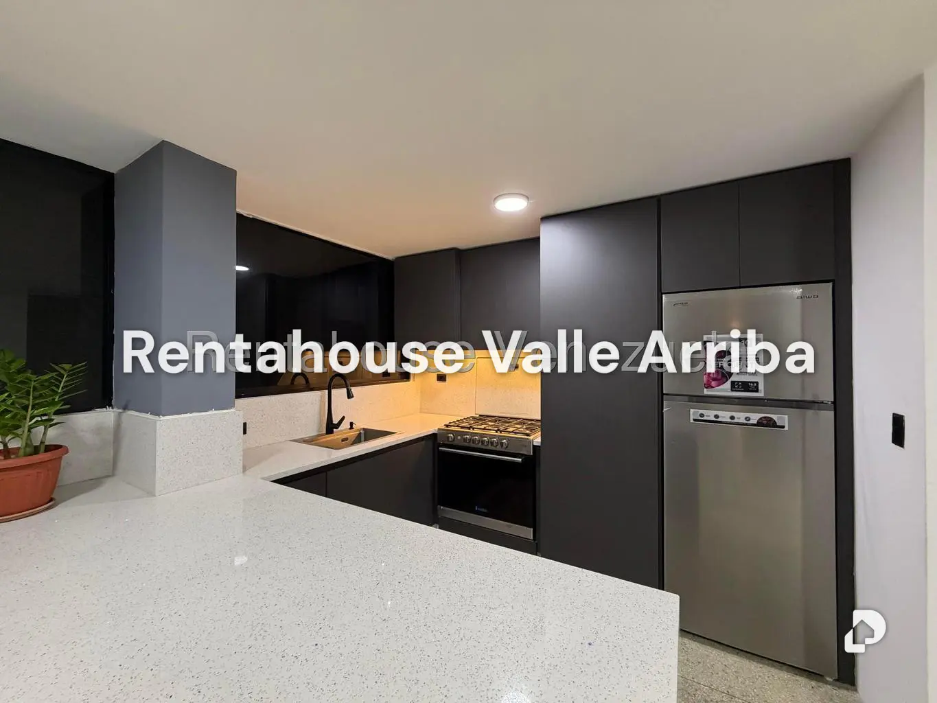 Apartamento en La Florida, Caracas – 22