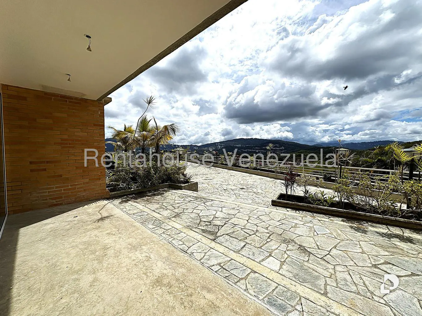 Apartamento en Mirador de Los Campitos I, Caracas – 11