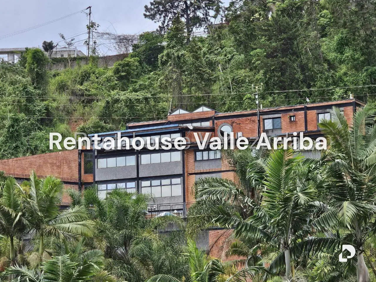 Edificio en Caicaguana, Caracas – 1