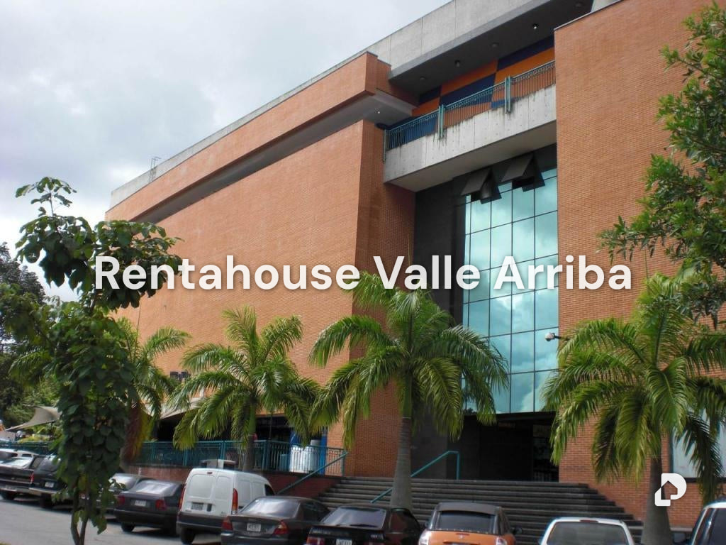 Local comercial en La Lagunita Country Club, Caracas – 1