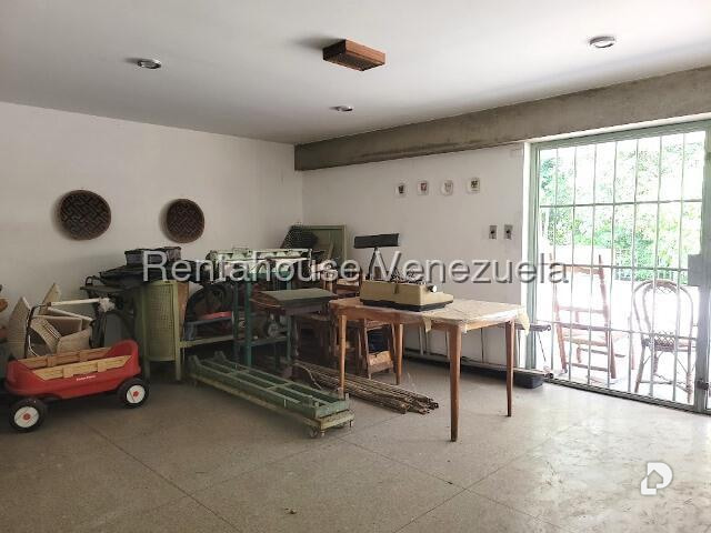 Casa en Prados del Este, Caracas – 30