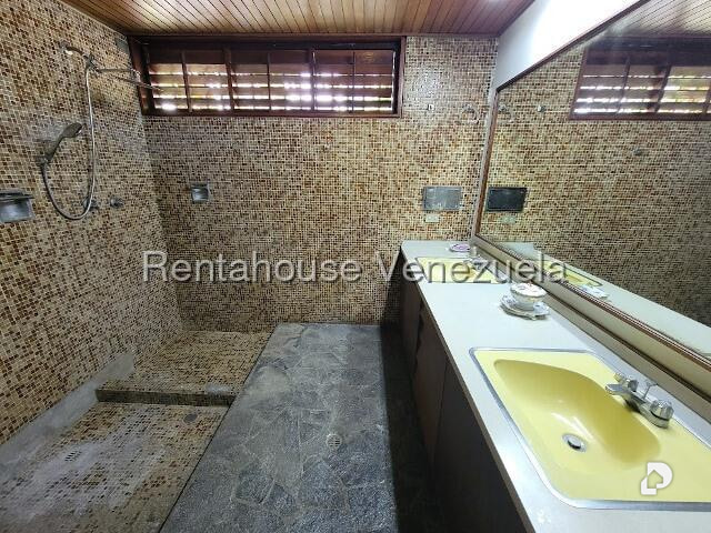 Casa en Prados del Este, Caracas – 26