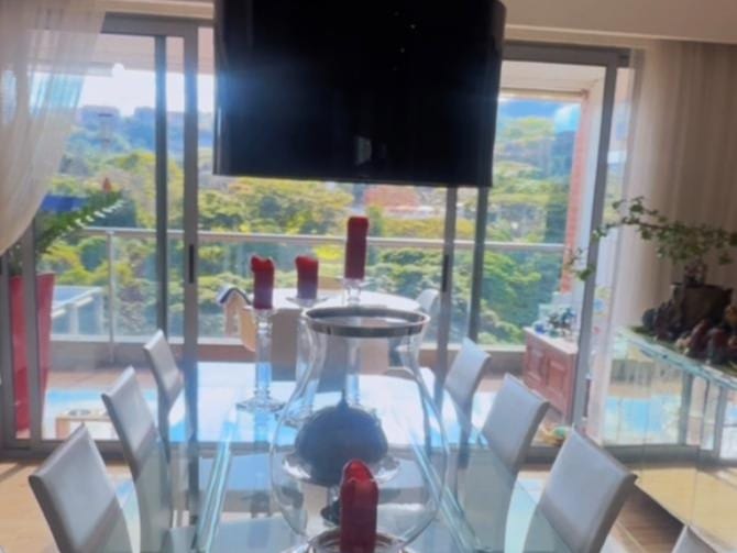 Apartamento en Las Mercedes, Caracas - 1