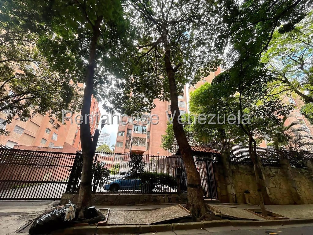 Apartamento en La Urbina, Caracas - 1