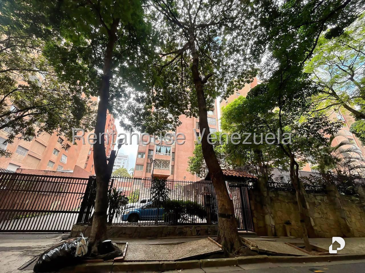 Apartamento en La Urbina, Caracas – 1