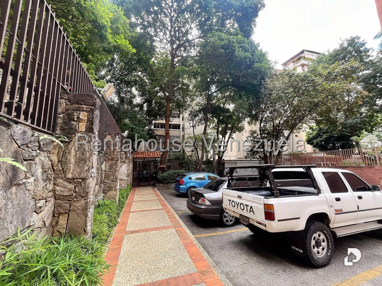 Apartamento en La Urbina, Caracas – 2