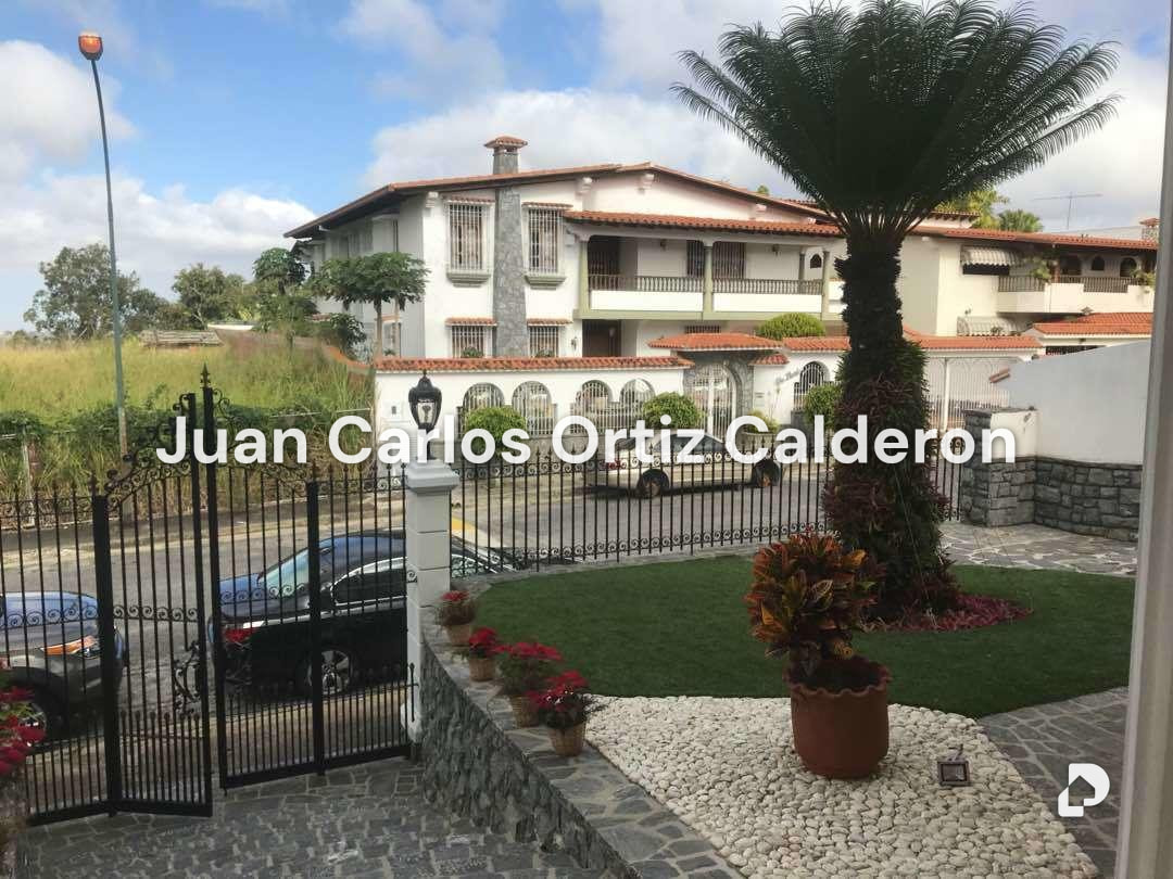 House in Los Naranjos (del Cafetal), Caracas – 13
