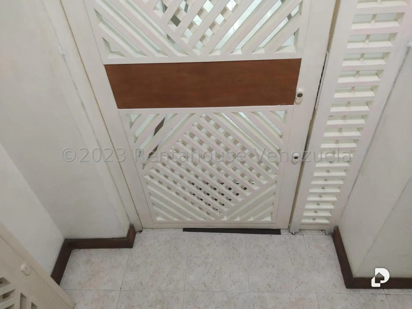 Apartamento en El Paraíso, Caracas – 15