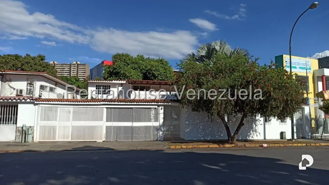 Casa en La Trinidad, Caracas – 1
