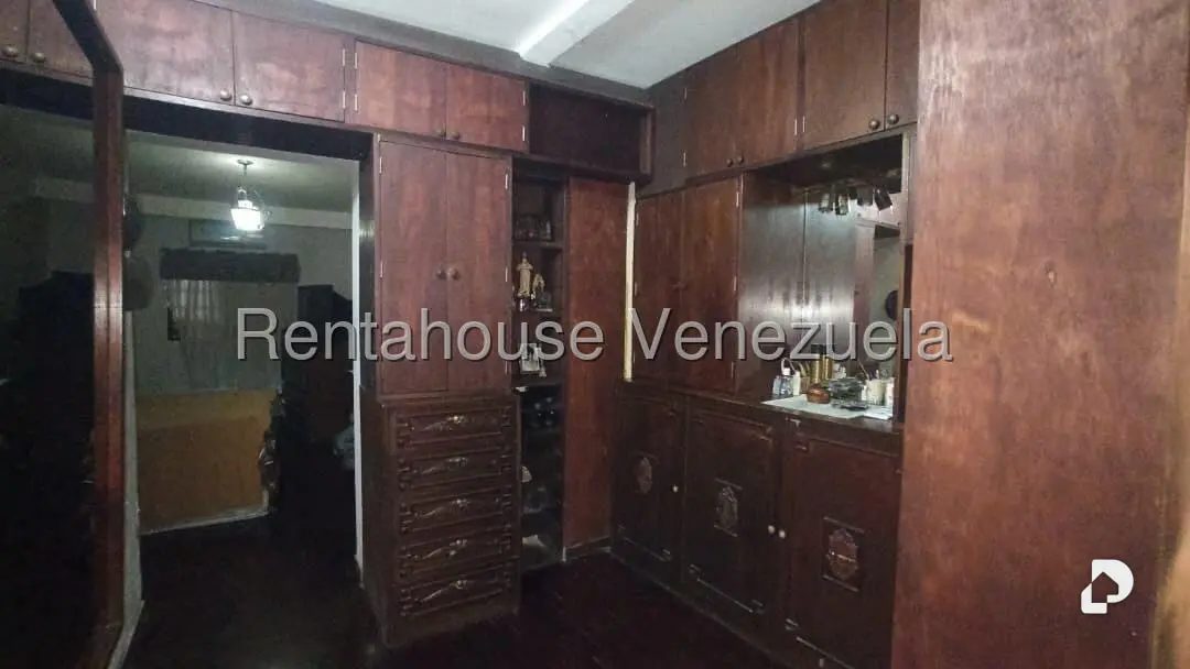 Casa en La Trinidad, Caracas – 22
