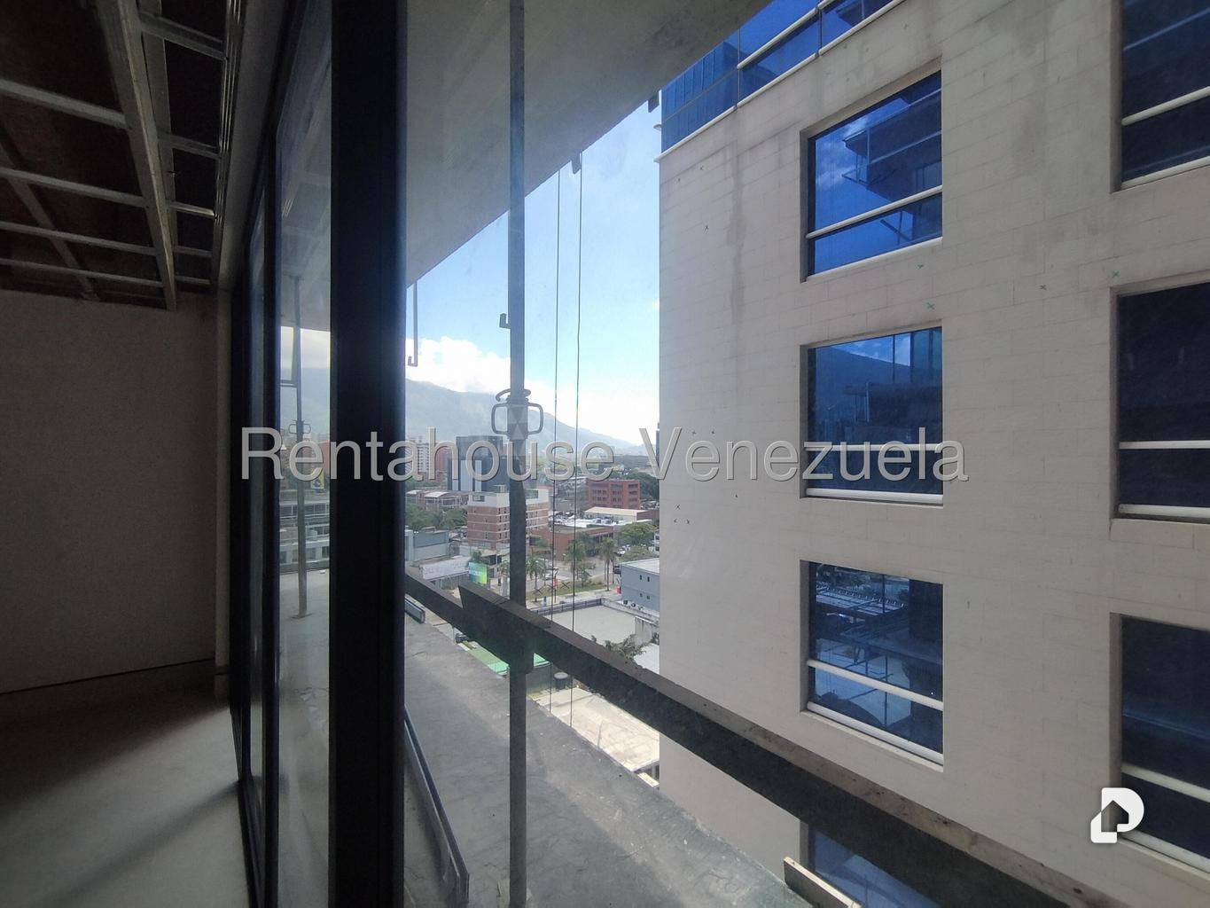 Apartamento en Las Mercedes, Caracas – 8