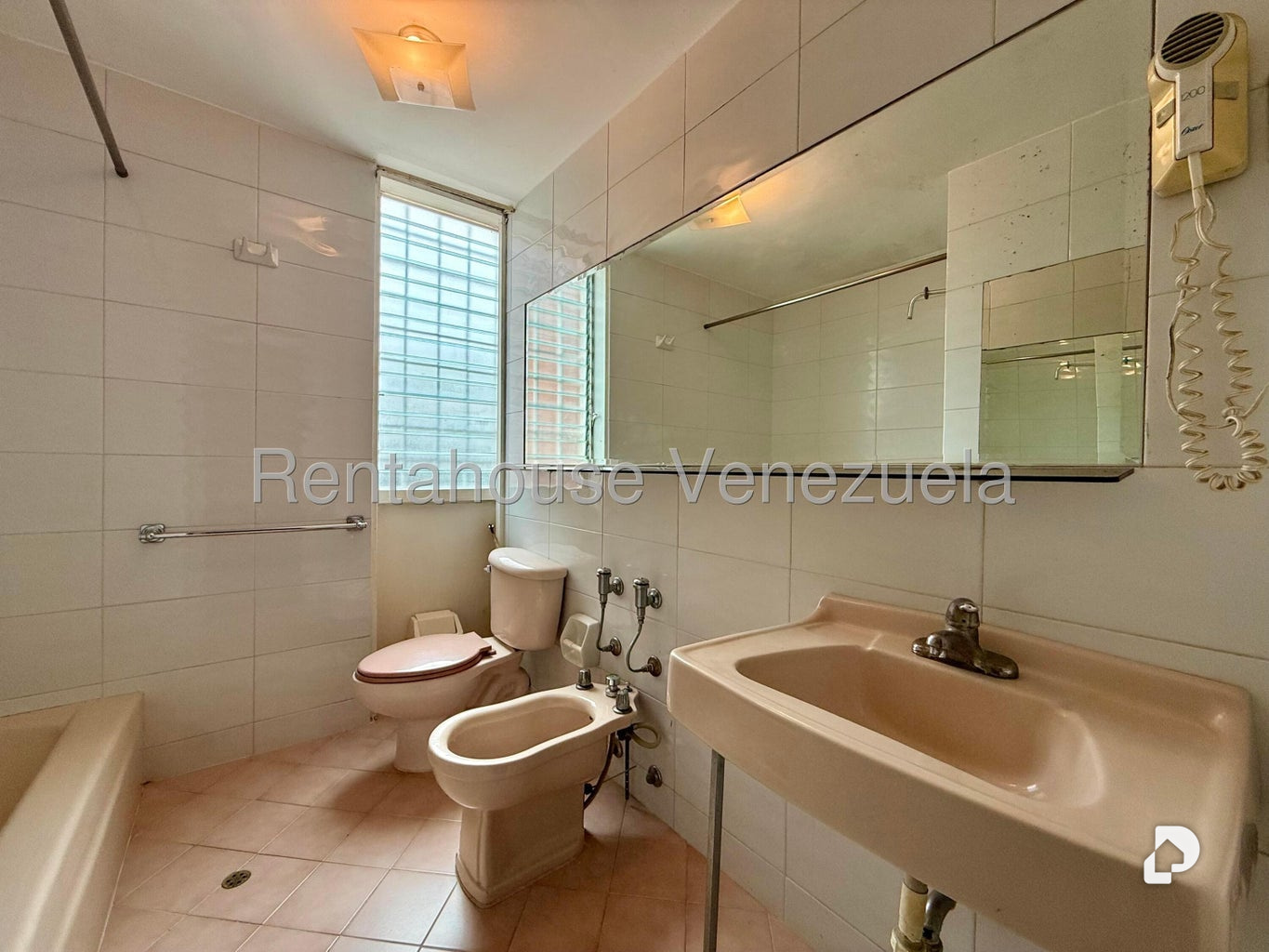Apartamento en San Román, Caracas – 21