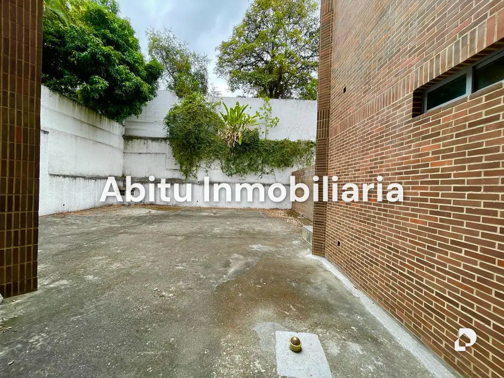 Apartamento en Altamira, Caracas – 5