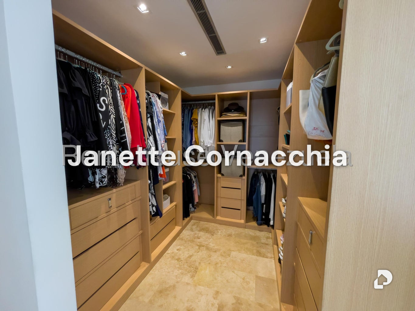 Apartamento en Campo Alegre, Caracas – 18